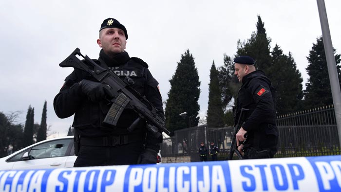 La sede diplomática de EE.UU. en Podgorica publicó una alerta en la que pidió alejarse del edificio hasta nuevo aviso.