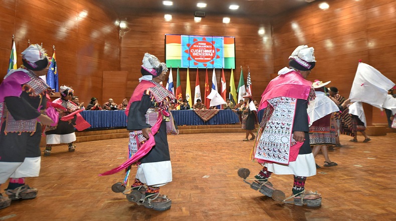  El presidente Evo Morales participó en la inauguración del evento preparatorio y consideró que el evento es muy importante, no solo para Bolivia, sino para todas las organizaciones indígenas y originarias del continente.