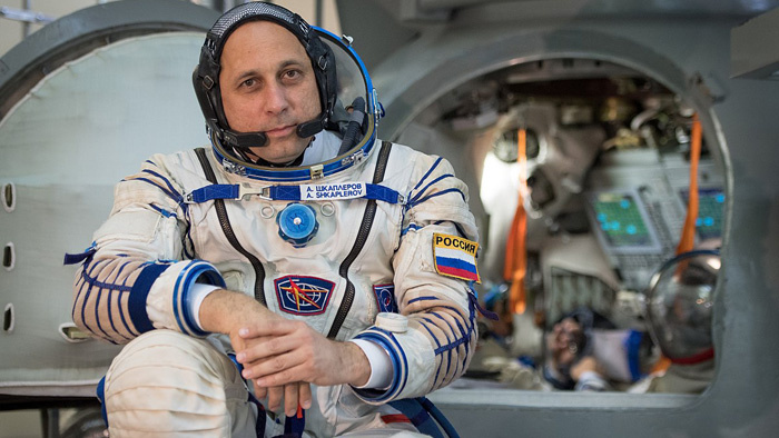 Antón Shkáplerov es el único cosmonauta que aún se encuentra en la EEI.