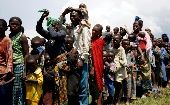 El 77,5 por ciento de los congoleños que huyen a Uganda son mujeres y niños.