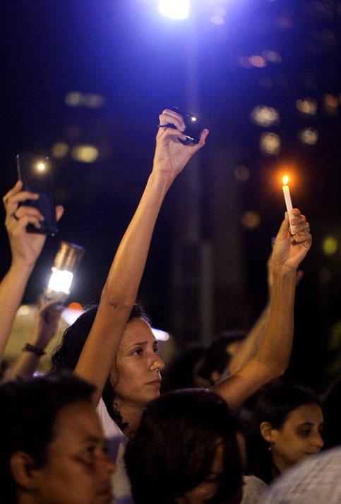 Brasil enciende luces para pedir justicia para Marielle Franco