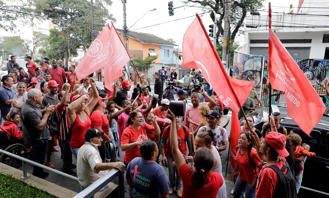 Brazil Protests As Court Deliberates Jailing Lula