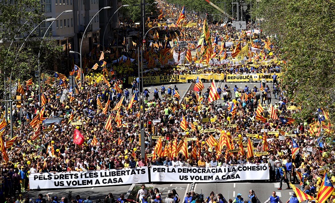 Pro-independence supporters attend a demonstration in Barcelona, Spain, April 15, 2018.