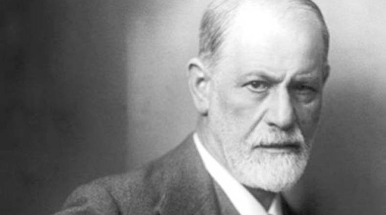 Freud aseguró que la figura de los padres influye en el subconsciente del niño.