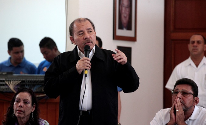 President Ortega addresses opposition sectors during dialogue.
