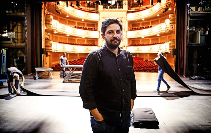 The artistic director of Portugal's national theater was planning to perform in Israel beginning June with his theatrical performance entitled 'By Heart.'   