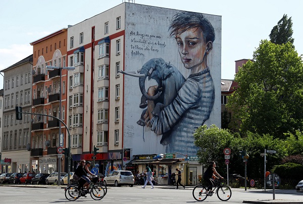 The work of urban artists Onur, Wes21 and Herakut.