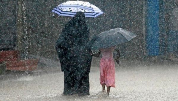 A total of 125,954 people have been affected by this year's monsoons across 12 districts, EFE reports.