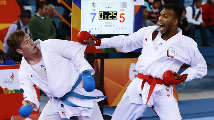El karateca venezolano Andrés Madera, consiguió la presea dorada en la categoría kumité - 67 kg masculino.
