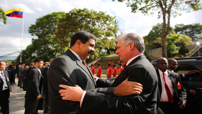 Esta es la primera visita oficial que realiza el mandatario cubano a la nación suramericana.