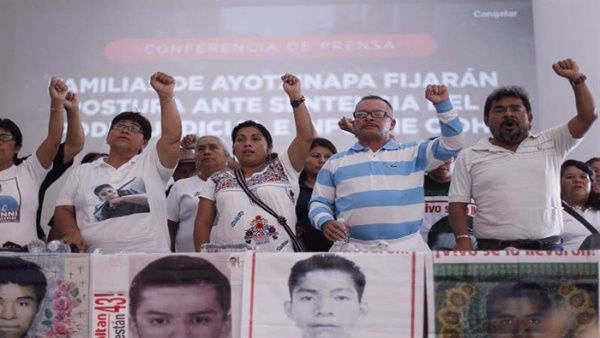 Families of the 43 missing students told a press conference that the judicial ruling will 