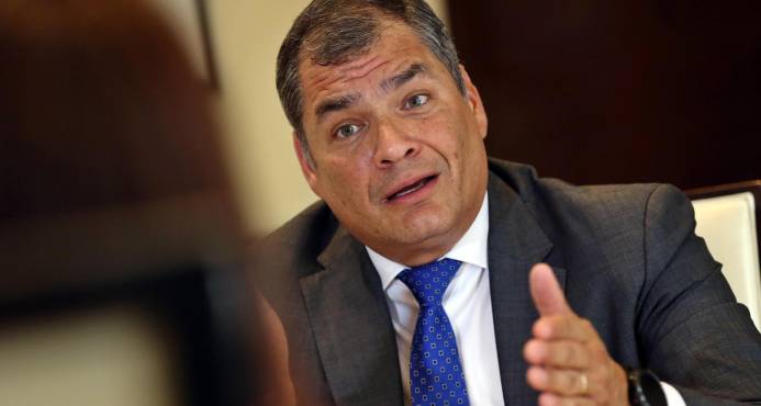 Correa aseveró que “probablemente podrán lograr falsos testimonios, pero jamás prueba material alguna