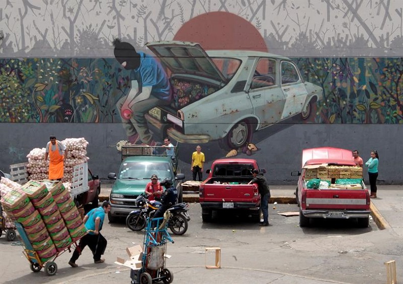 According to Ceda Trust's general administrator, Sergio Palacios Trejo, since the Central de Muros project began in September 2017, vandalism and littering have ceased near the murals.