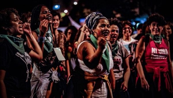 Women in Rio demand legal, safe, and free abortions. 