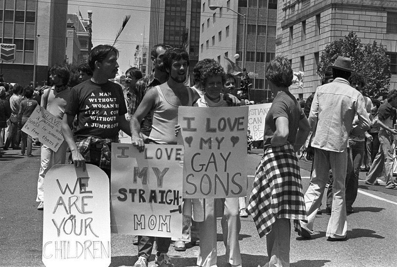 The first lgbt parade in the United States took place in New York City in 1970, one year after the Stonewall riots. Their western coast cousins in San Francisco echoed the movement in 1977.