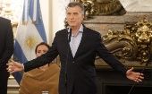Mauricio Macri, presidente argentino, firmó un polémico decreto en línea con lo reclamado por el FMI, un día después de masivas protestas.