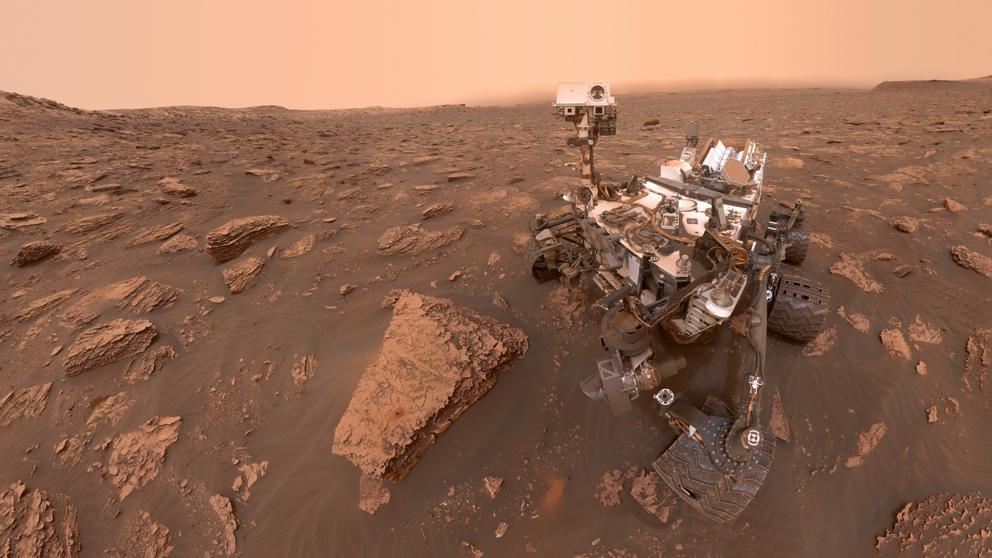 El robot Curiosity es el único de los dos todoterreno que se encuentran en Marte que ha podido continuar trabajando pese a la tormenta.