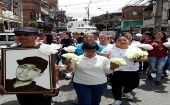 Aun se desconocen los motivos del asesinato del joven líder social colombiano. 