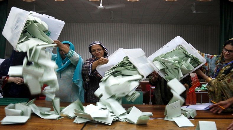 Históricas elecciones en Pakistán, pieza clave en la estabilidad regional