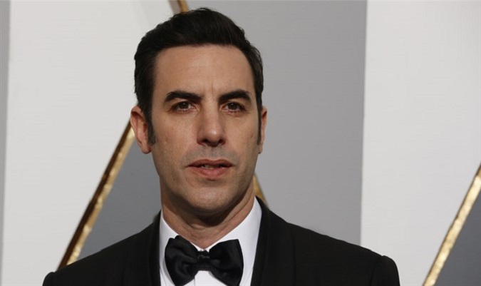 Sacha Baron Cohen uses disguises to catch celebrities, politicians and ordinary people saying offensive things.
