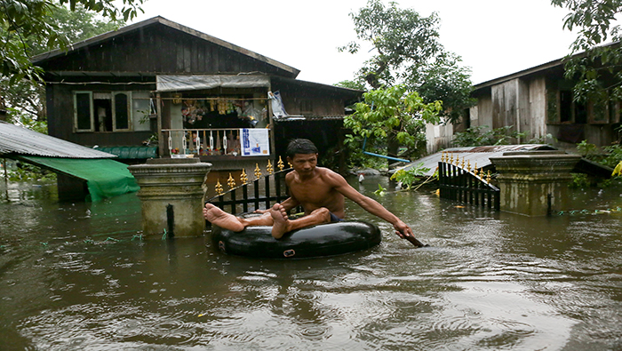 El país se encuentra afectado por fuertes lluvias, por lo que varias regiones se han visto obligados a ser evacuadas.