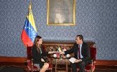 El ministro Jorge Arreaza entregó la carta en la que refiere al Gobierno de Perú como "intervencionista".