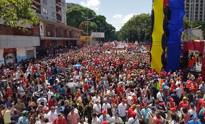 Supporters of President Maduro gather at the center of the capital Caracas in support of the president after the failed attack against him.
