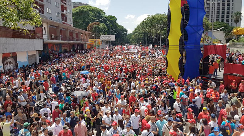 La movilización popular llegará hasta el Palacio de Miraflores, donde será recibido por el presidente Maduro.
