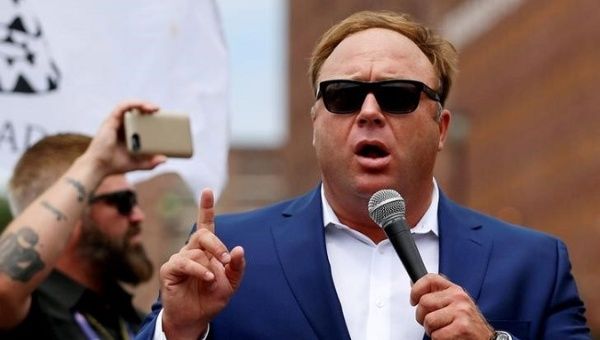 Alex Jones from Infowars.com speaks during a rally in support of Republican presidential candidate Donald Trump near the Republican National Convention in Cleveland, Ohio, U.S., July 18, 2016. 