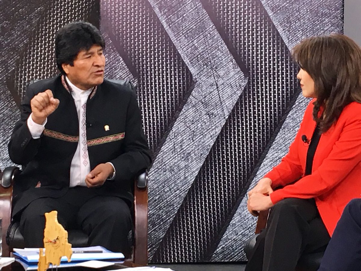 El presidente boliviano ofreció una entrevista al programa El Pueblo es Noticia.