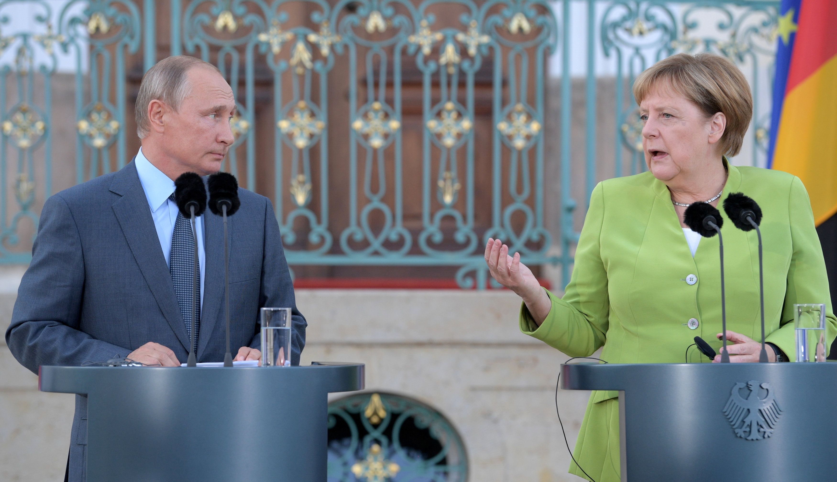 Putin y Merkel sostuvieron un encuentro privado para reafirmar sus relaciones bilaterales en materia energética.