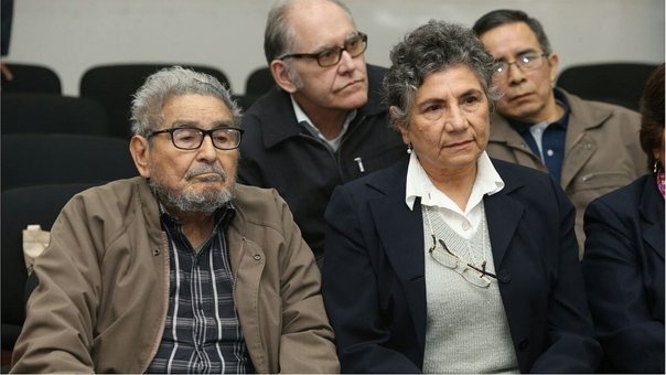 El fundador de Sendero Luminoso, Abimael Guzmán, fue condenado a la máxima pena, aunque tiene más de 26 años detenido.