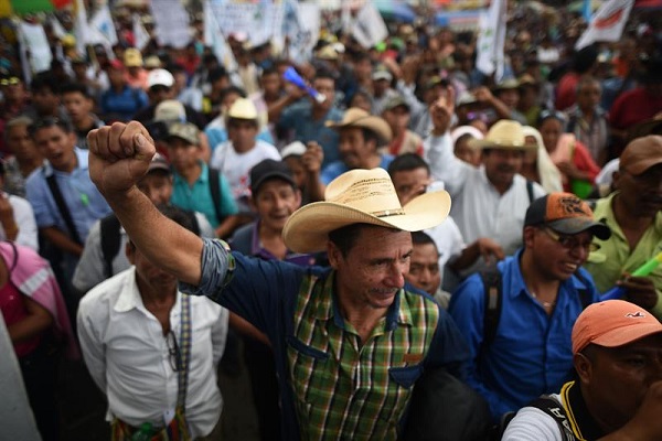 Thousands of campesinos also took part in the march demanding the resignation of Morales. September 12, 2018.