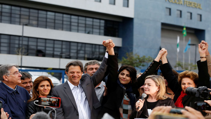 Uno de los principales objetivos del plan de Gobierno de Fernando Haddad es la reinstauración de la democracia en Brasil.