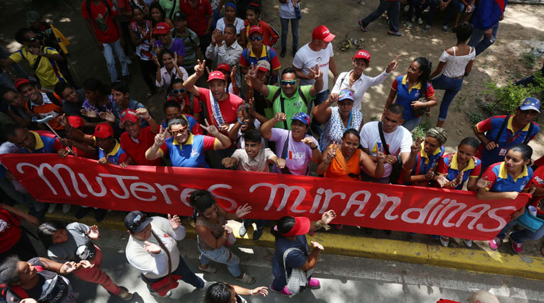 Varios sectores de la población se unieron para manifestar su respaldo al presidente democráticamente electo, Nicolás Maduro, ante las sanciones unilaterales y el bloqueo económico   impuesto por EE.UU.
