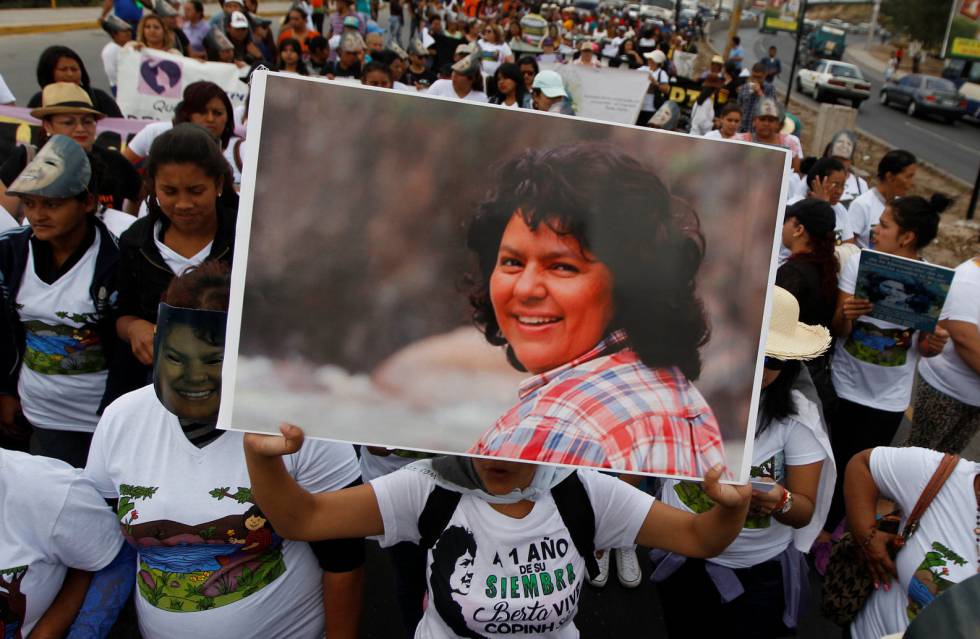 Berta Cáceres lideraba las protestas contra el proyecto hidroeléctrico Agua Zurca.