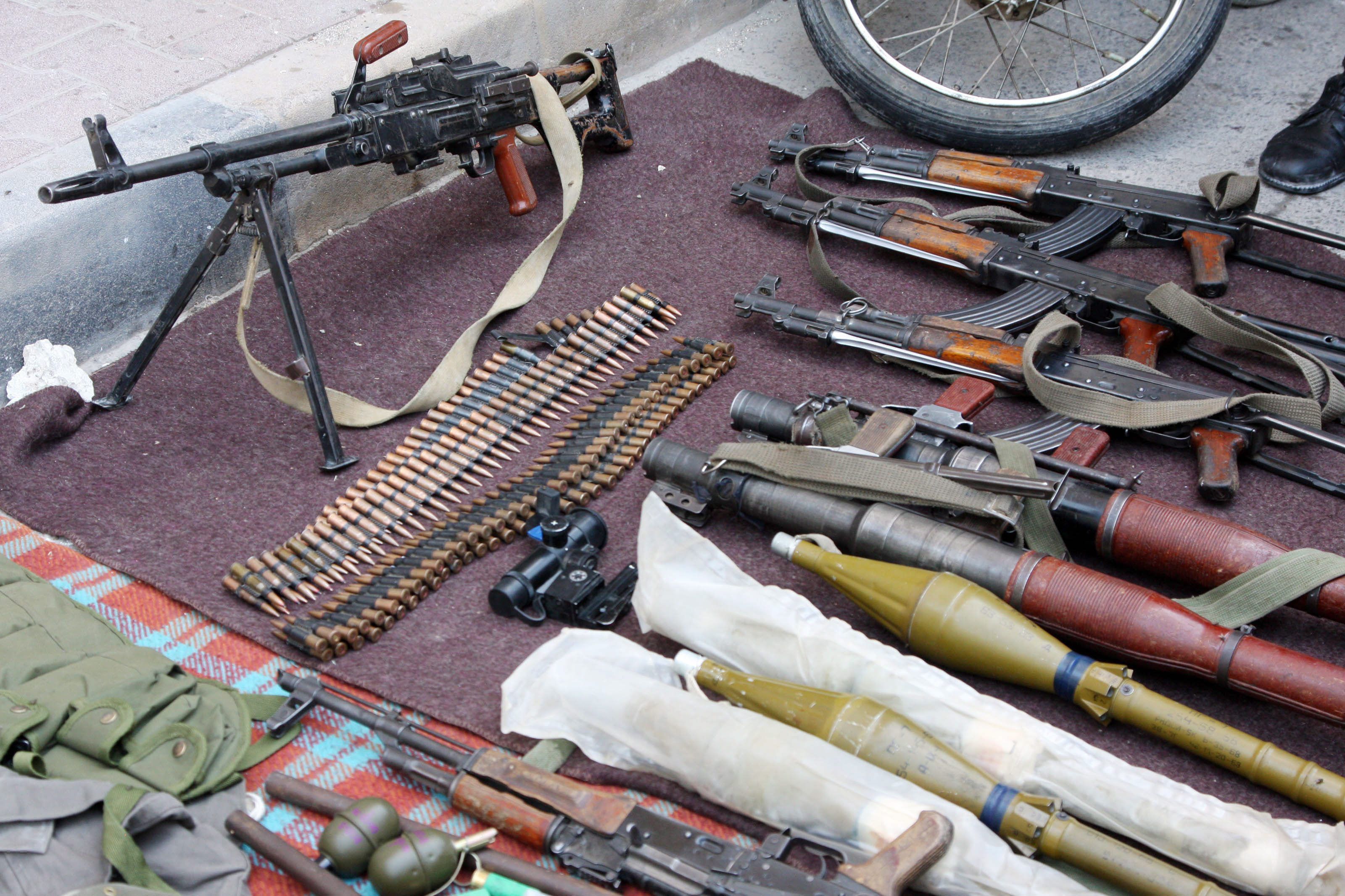Francia, Reino Unido y Alemania suspendieron la venta de armas a Riad