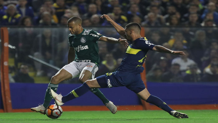 Lucas Olaza fue uno de los titulares contra Palmeiras en las semis de la Copa.