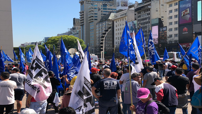 Los manifestantes aseguraron que el déficit habitacional en Argentina aumenta a 40 viviendas por año