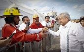 "Es un momento decisivo en la historia de nuestro país y en la historia de la explotación petrolera", indicó el mandatario mexicano.