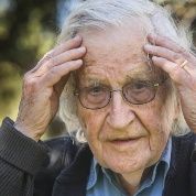 Noam Chomsky: 90 años