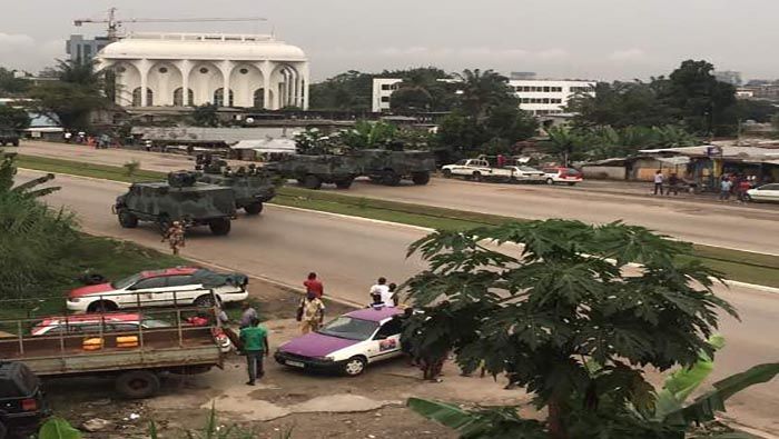 El Ejército de Gabón mantiene el control de la capital Libreville.