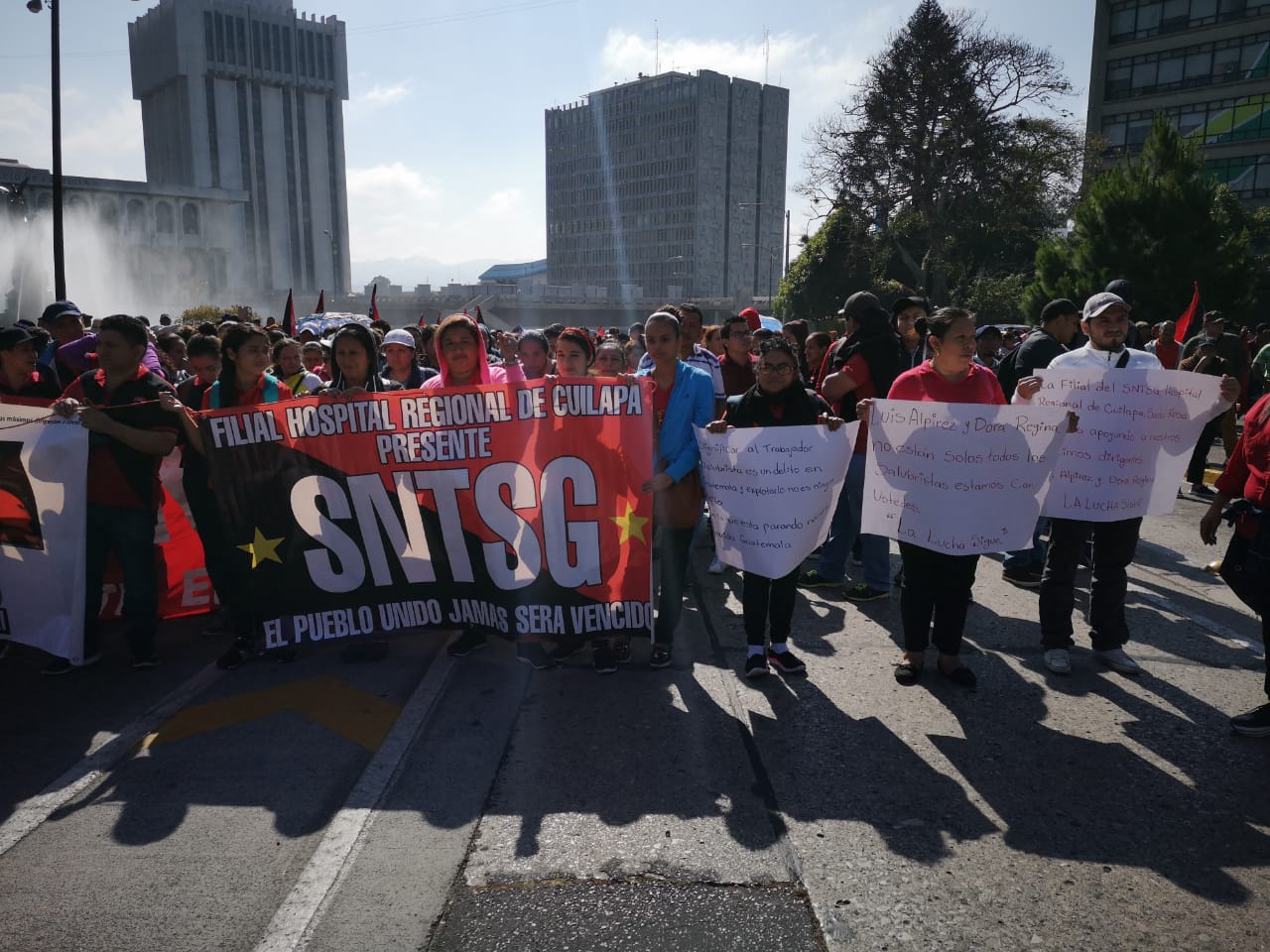 La STEG y la ANM realizaron constantes protestas para lograr un pacto colectivo a favor de los trabajadores públicos del país.