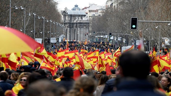 El Gobierno español defiende la legalidad del proyecto presupuestario 2019 ante el Congreso del país ibérico.