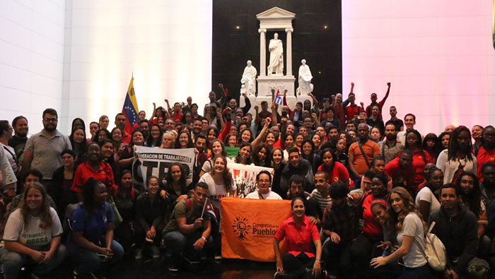 Los jóvenes buscan generar una plataforma en solidaridad permanente con la Revolución Bolivariana a nivel mundial.