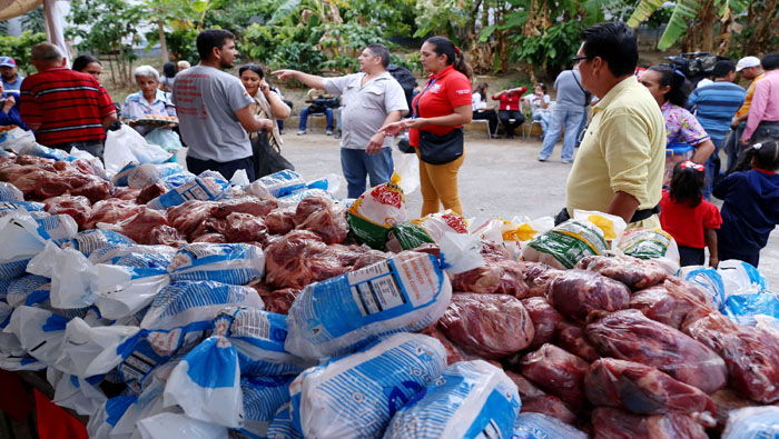 Las Ferias del Campo Soberano aseguran la llegada de los alimentos sin intermediarios y a precio justo a toda la población.