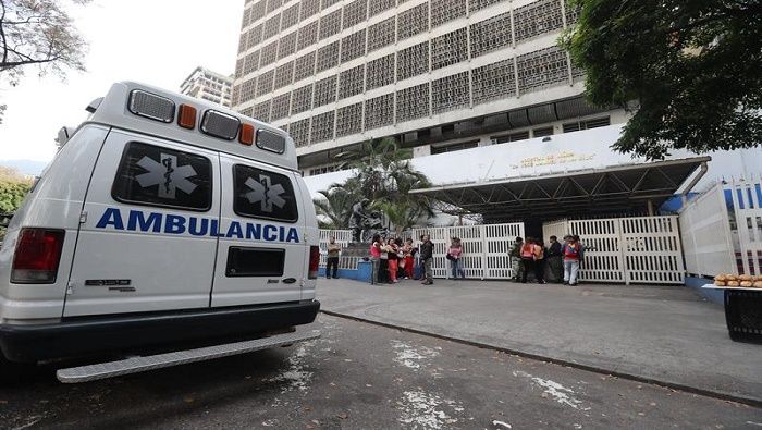 Las autoridades venezolanas realizan inspecciones en centros de salud del país para constatar su operatividad con plantas eléctricas.