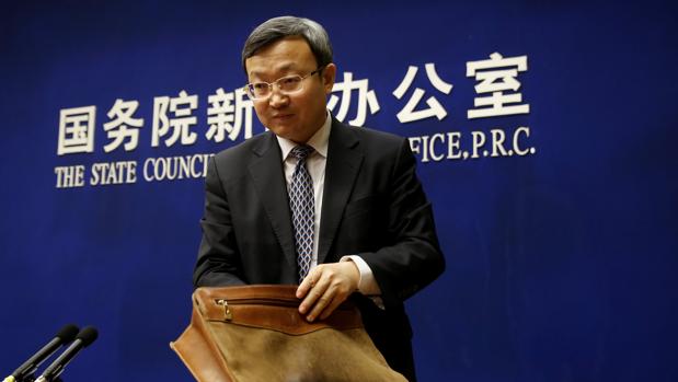 El ministro de Comercio chino Wang Shouwen afirma a EE.UU. que imponer aranceles sólo crea más conflictos comerciales.
