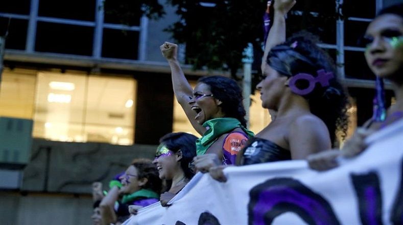 Brasil: Las mujeres del país más grande de suramérica rechazaron el aumento de la violencia machista y los retrocesos de sus derechos con el Gobierno de Jair Bolsonaro.