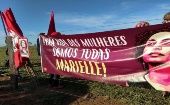 "Por la vida de las mujeres, somos todas Marielle", es el lema que acompaña esta masiva ocupación de mujeres en Brasil.